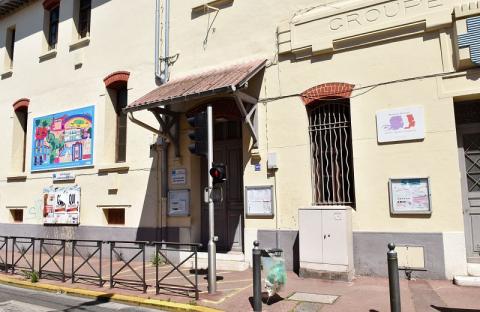 école lapin blanc des neiges