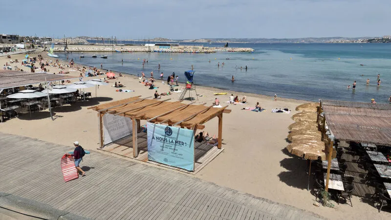 plage de la pointe rouge
